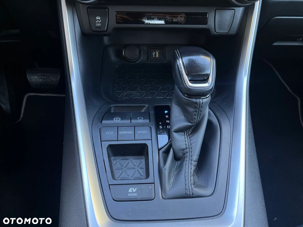 Toyota RAV4 2.5 Hybrid Comfort 4x2 - 17
