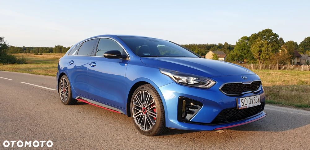 Kia ProCeed - 8
