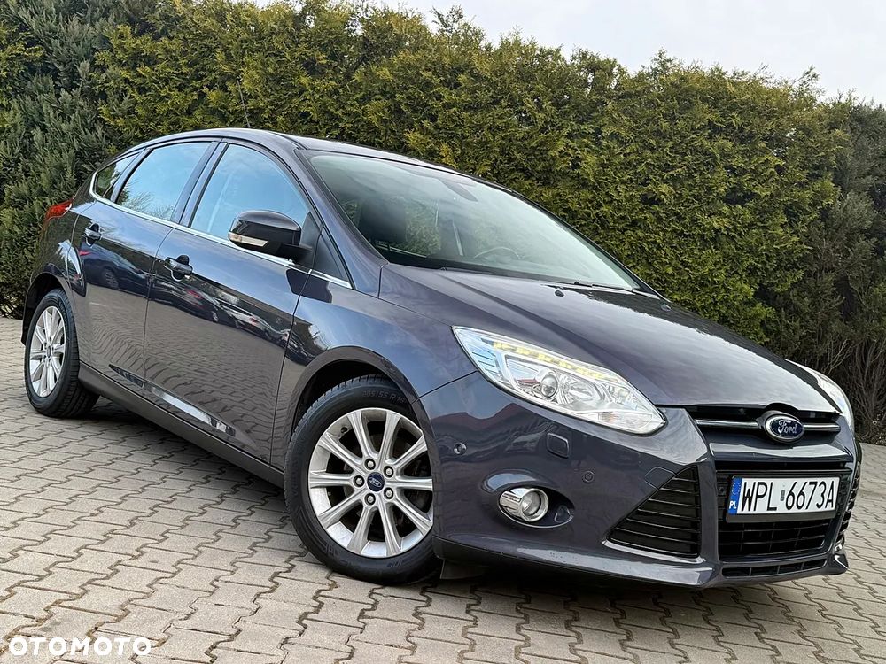 Ford Focus - 25