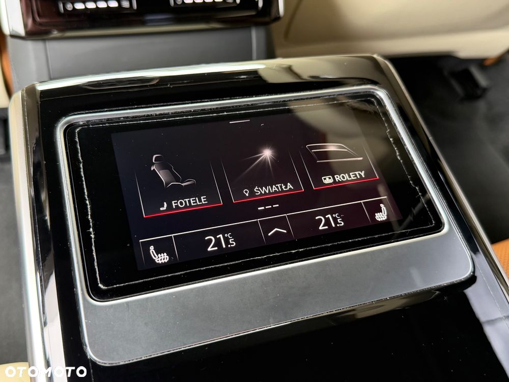 Audi S8 - 35