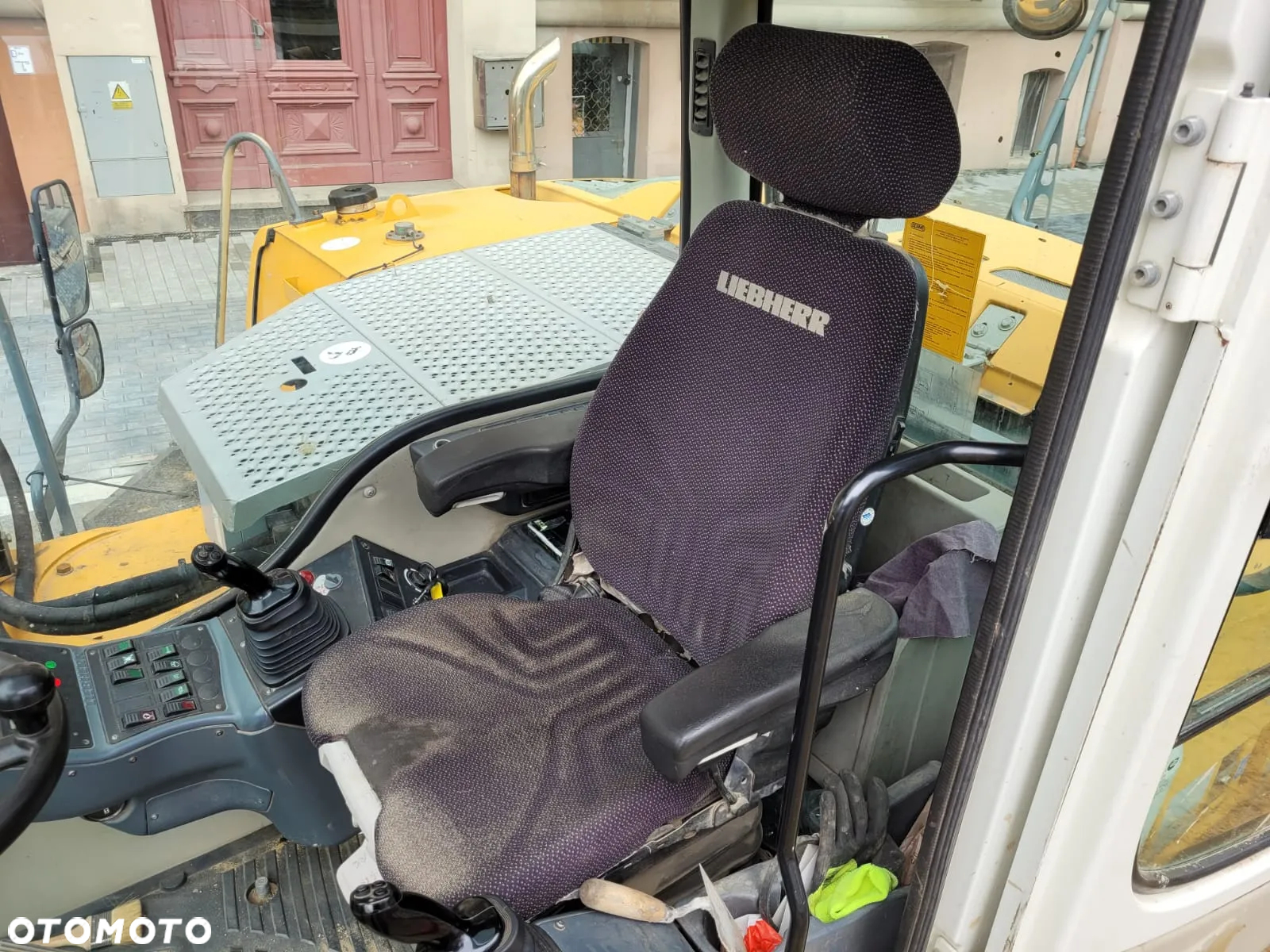 Liebherr A 311 Litronic - 16