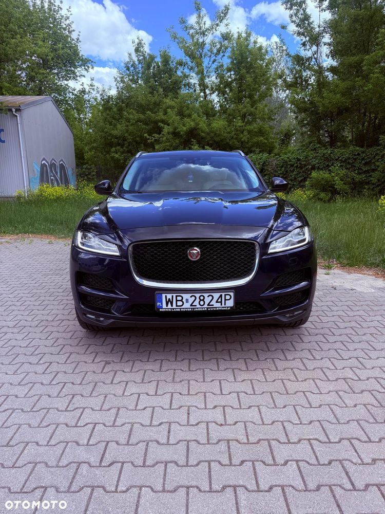 Jaguar F-Pace 3.0 V6 AWD R-Sport - 8