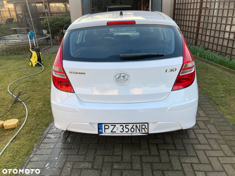 Hyundai i30 1.4 Blue Comfort - 3