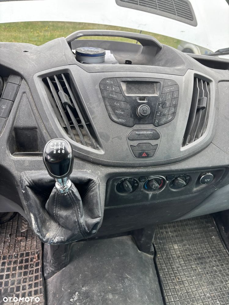 Ford TRANSIT - 13