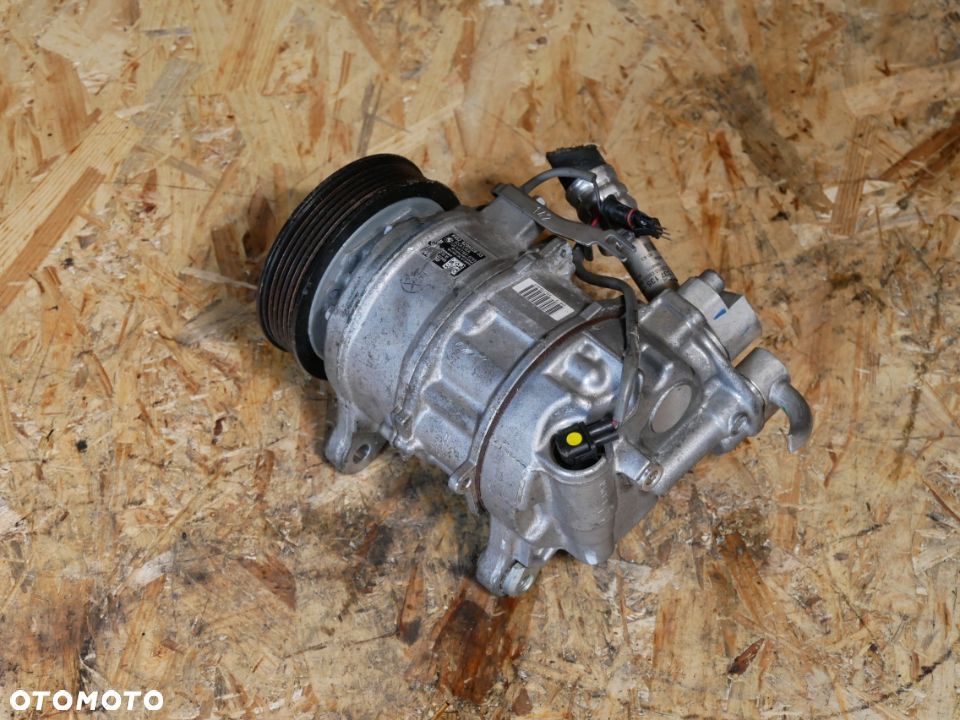 SPRĘŻARKA KLIMATYZACJI BMW F30 2.0B 16' 447160-8765  9299328-03 - 2