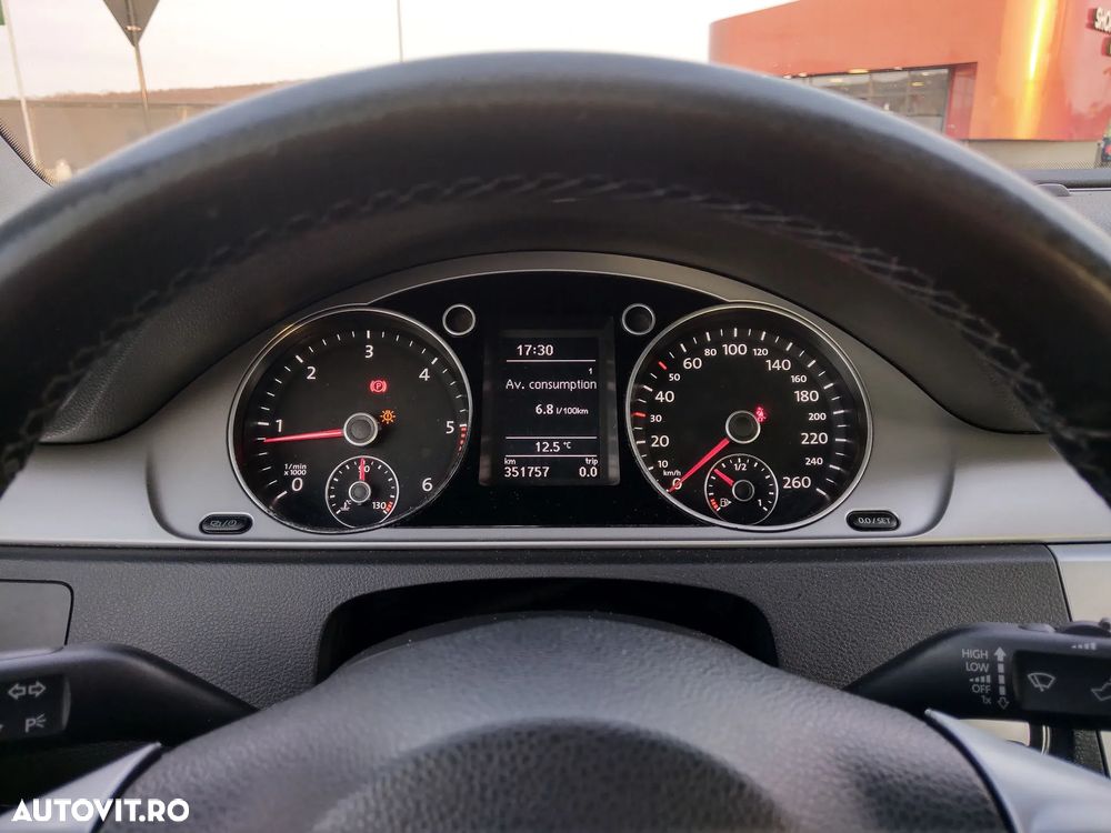 Volkswagen Passat 1.6TDI BlueMotion Tehnology Trendline - 17