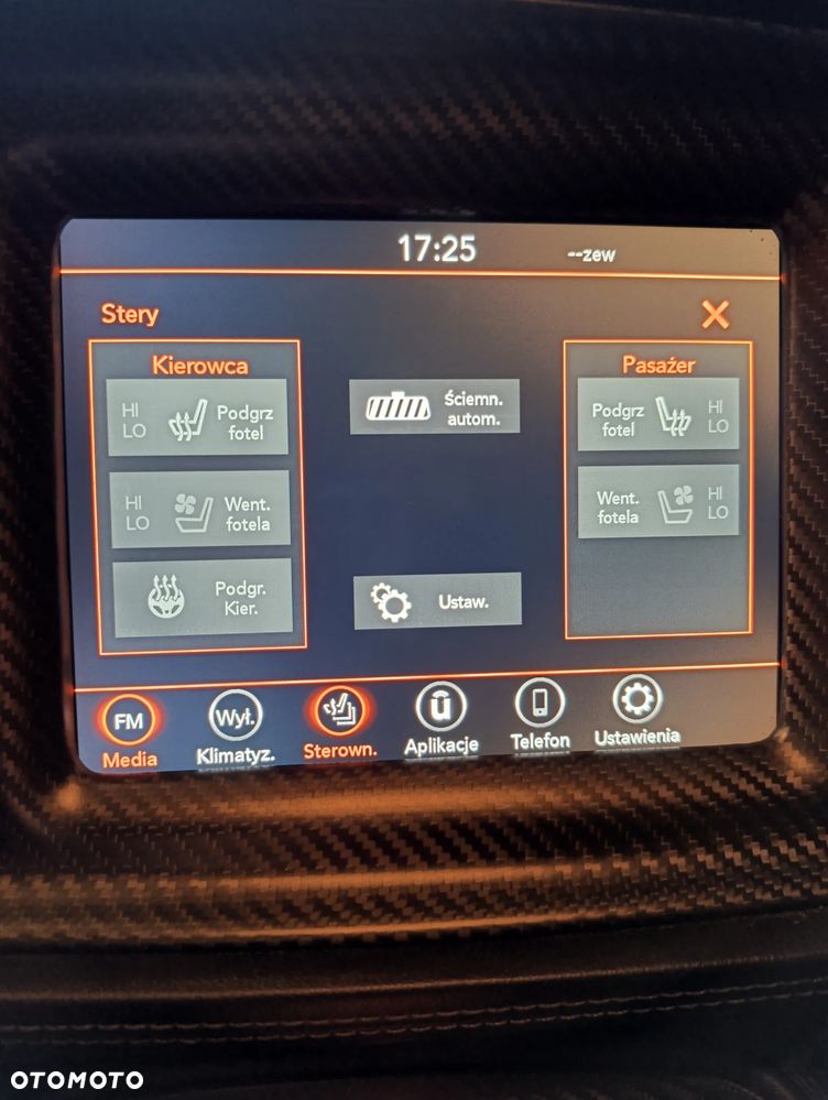 Dodge Challenger 3.6 GT AWD - 15