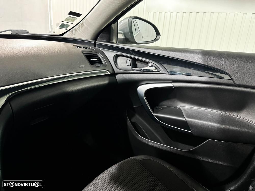 Opel Insignia - 54