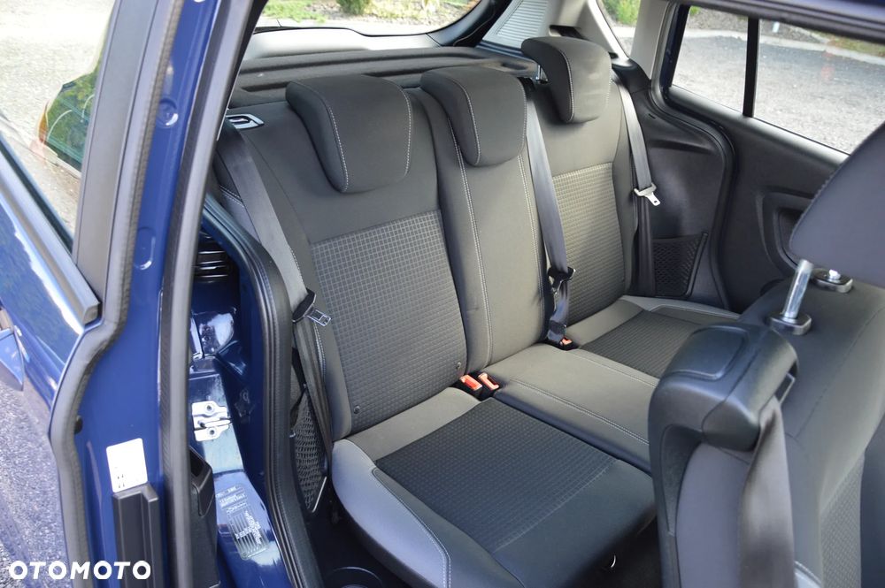 Ford B-MAX - 38
