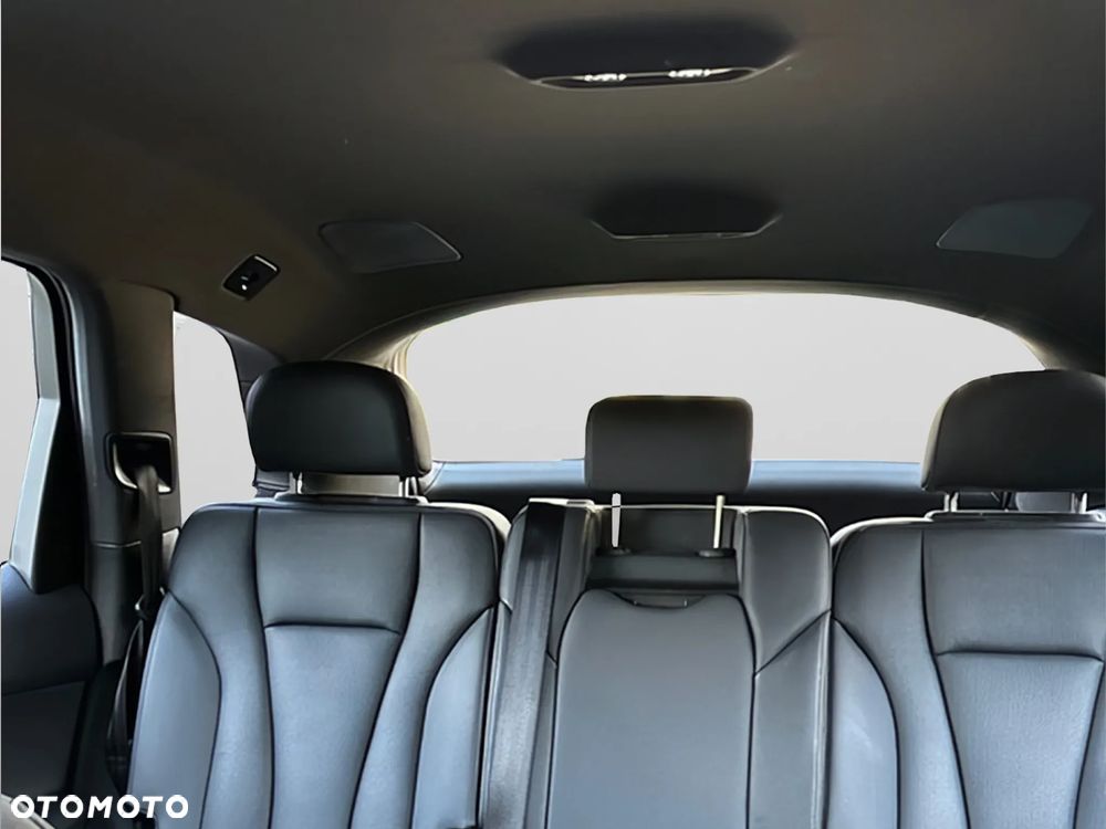 Audi Q7 45 TDI quattro tiptronic S line - 27