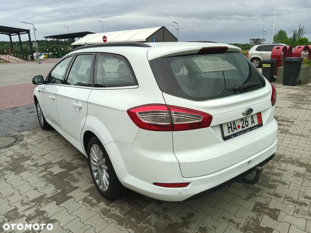 Ford Mondeo - 8