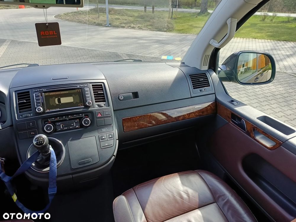 Volkswagen Multivan L1 Highline - 19