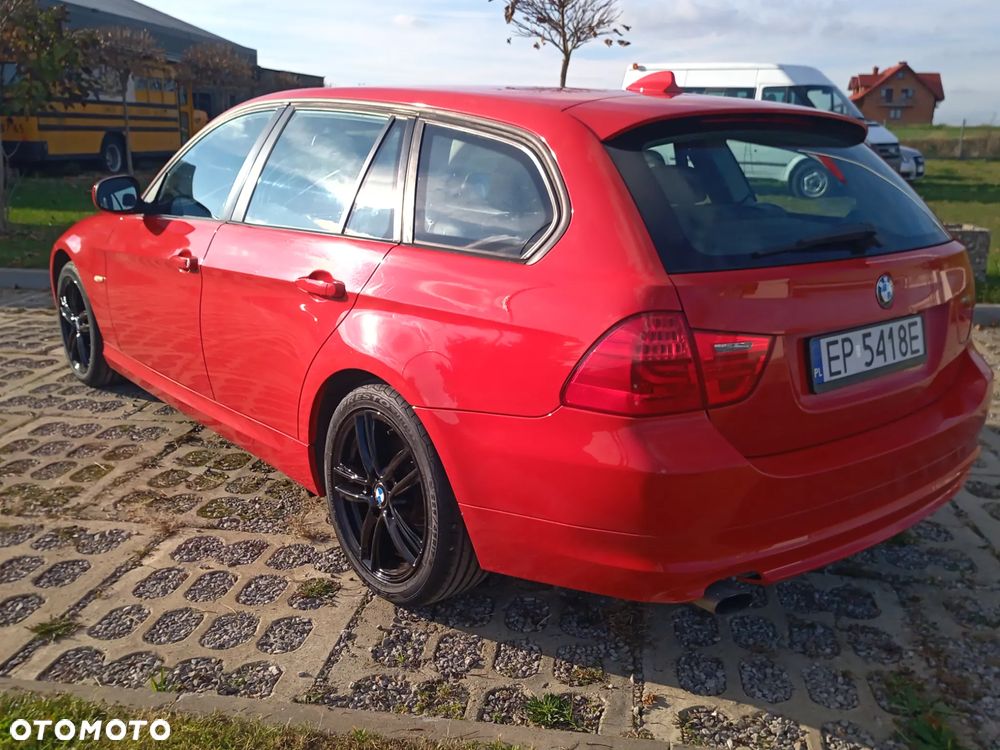 BMW Seria 3 318d Touring - 5
