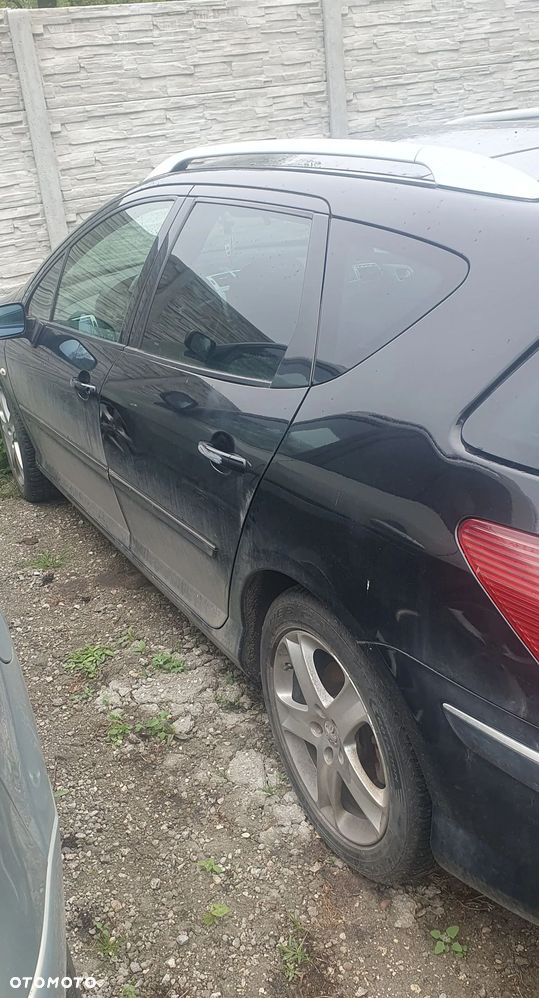 Peugeot 407 - 15