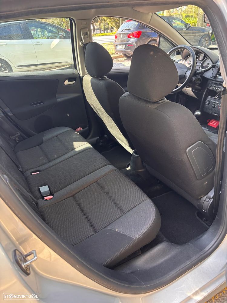 Peugeot 207 SW 1.4 Trendy - 10