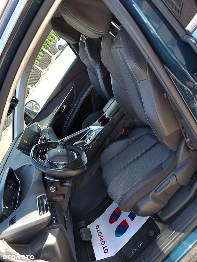 Peugeot 3008 BlueHDi 130 Stop & Start EAT8 Allure Pack - 31