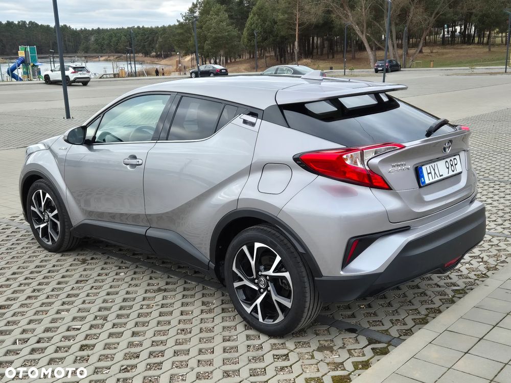 Toyota C-HR ver-1-8-hybrid-executive - 7
