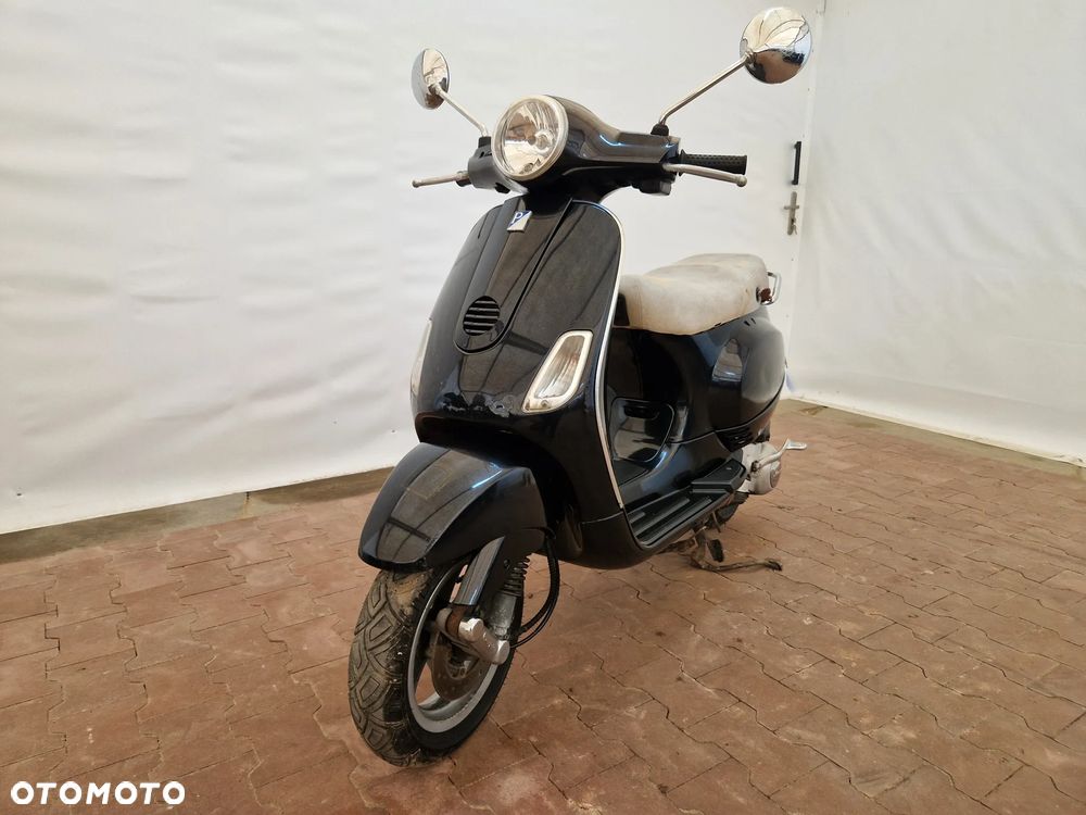 Piaggio Vespa - 5