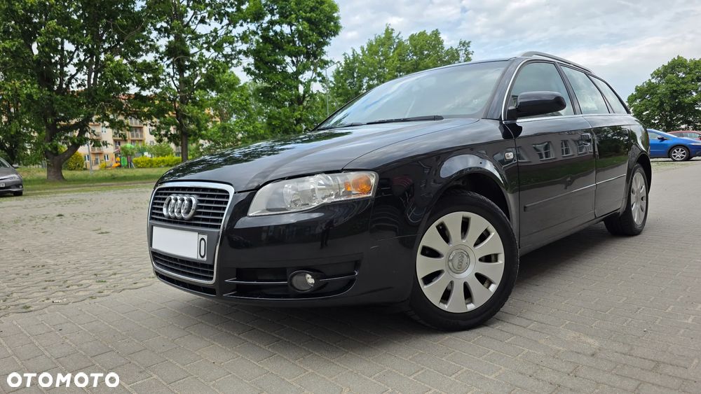Audi A4 Avant 2.0 TDI - 1