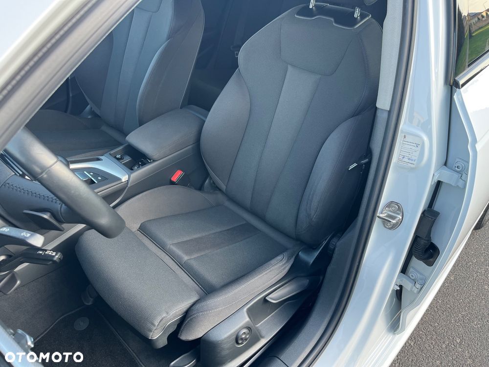 Audi A4 Limousine 40 TFSI S tronic S line - 23