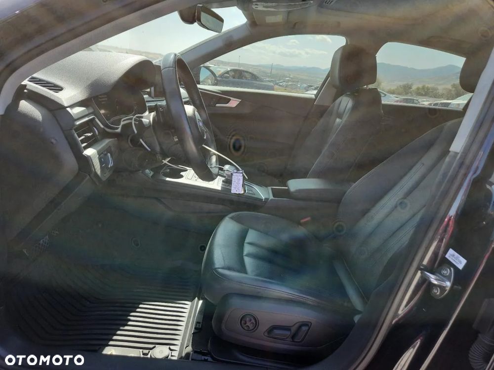 Audi A4 - 5