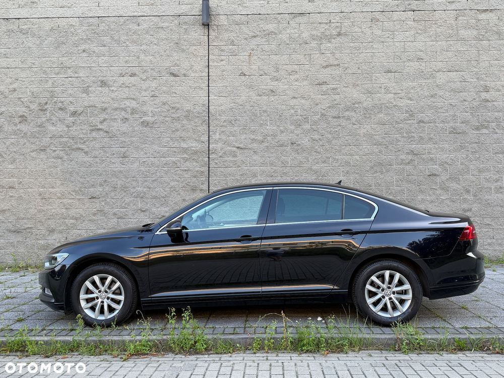 Volkswagen Passat 2.0 TDI EVO Business DSG - 6