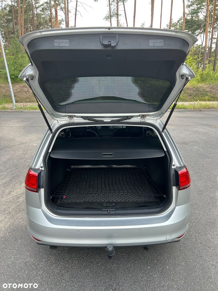 Volkswagen Golf 1.6 TDI BlueMotion Trendline - 16