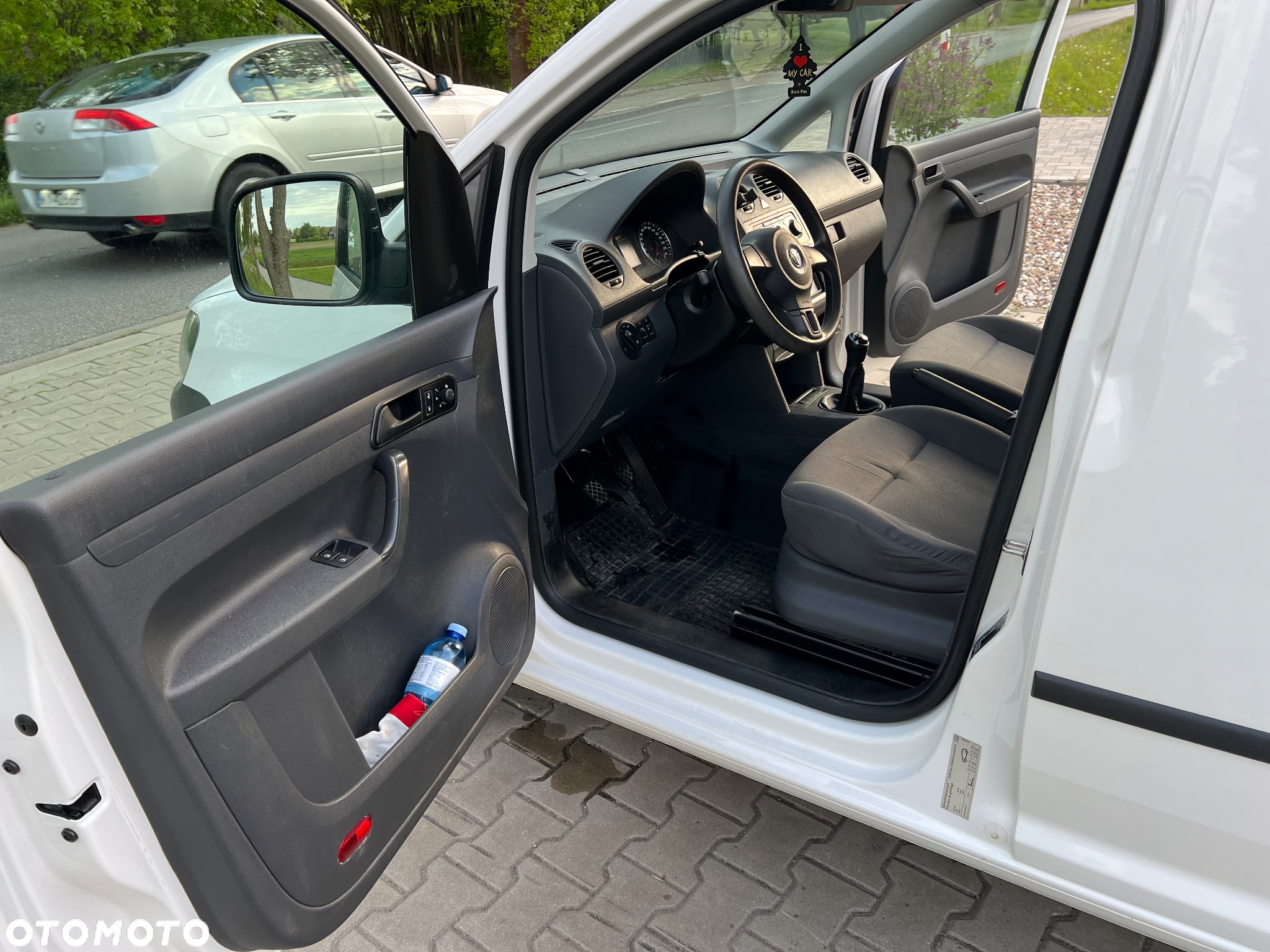 Volkswagen Caddy - 11