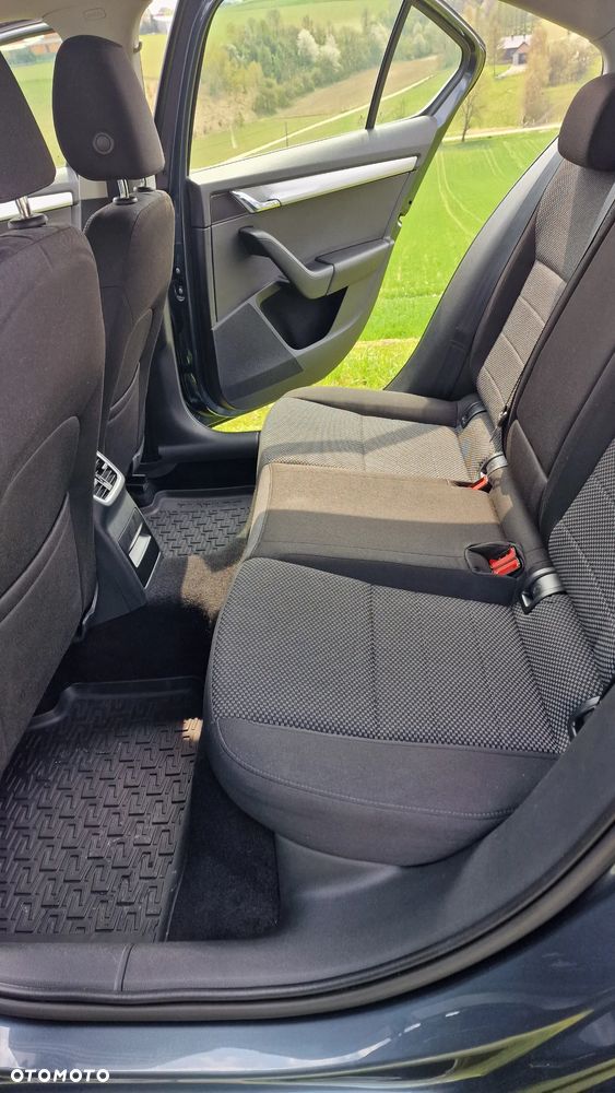 Skoda Octavia 1.4 TSI Ambition - 10