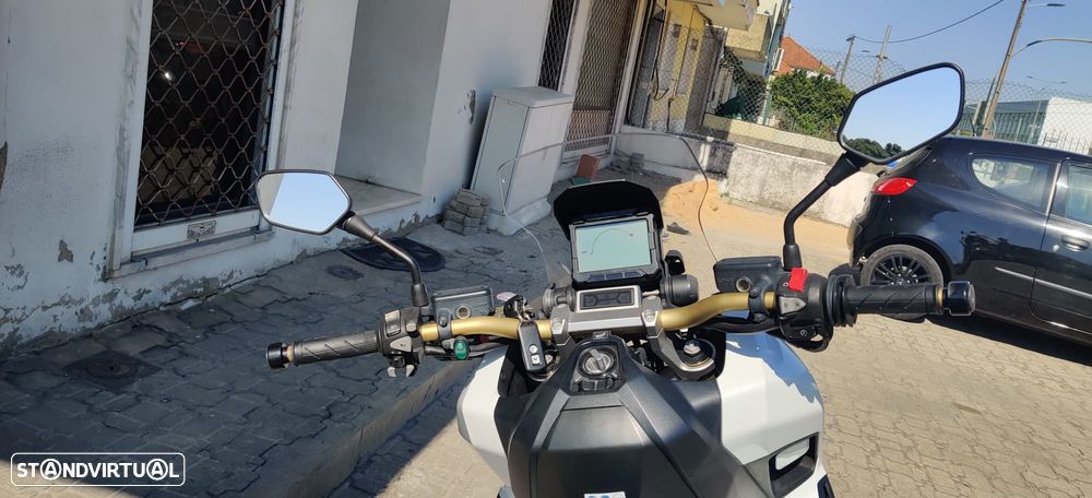 Honda X-ADV 750 - 11