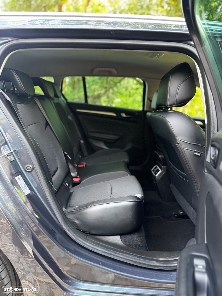 Renault Mégane Sport Tourer - 29