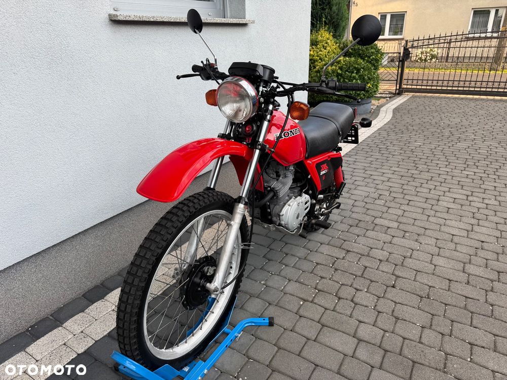 Honda XL - 3
