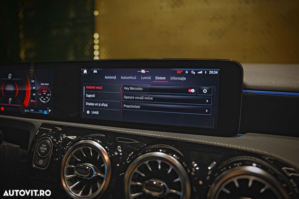 Mercedes-Benz A 180 Sedan 7G-DCT AMG Line - 26