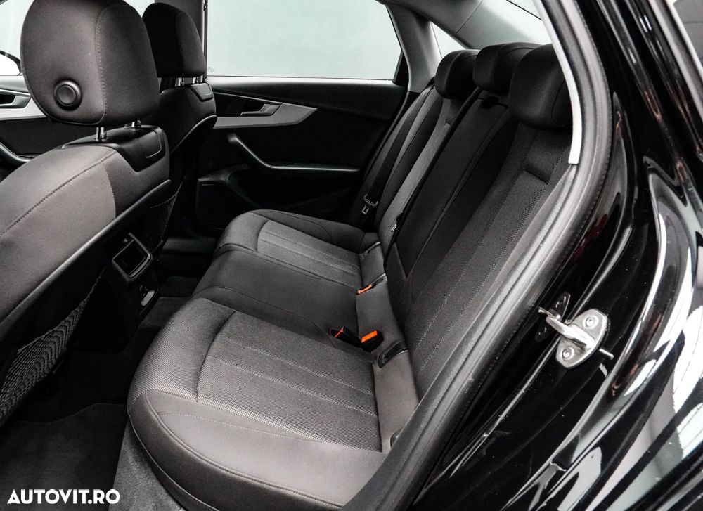 Audi A4 Limuzina 35 TFSI S tronic MHEV Advanced - 16