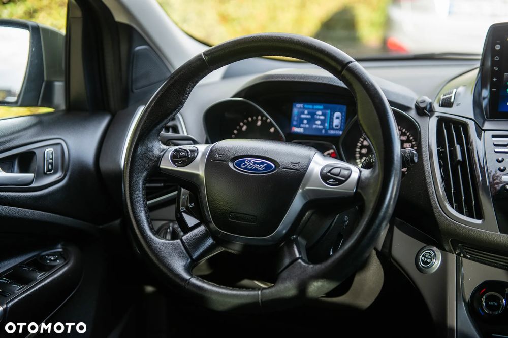 Ford Kuga 2.0 TDCi 4x4 Titanium - 31