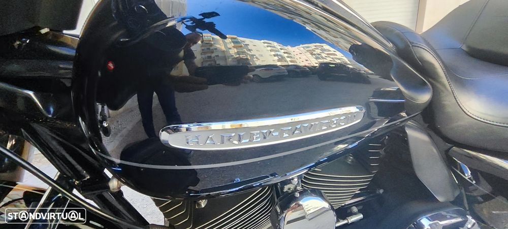 Harley-Davidson Ultra Electra Glide Ultra Limited - 3