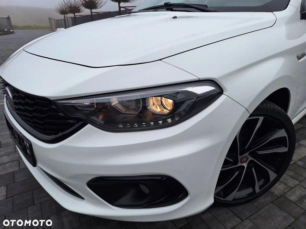 Fiat Tipo 1.4 T-Jet S-Design - 2
