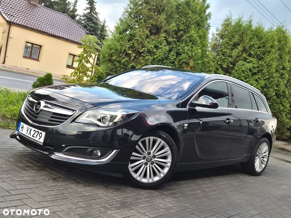 Opel Insignia 2.0 T Cosmo 4x4 S&S - 2