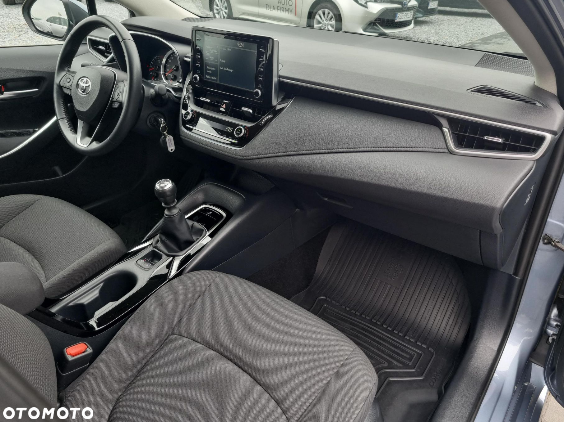 Toyota Corolla - 11