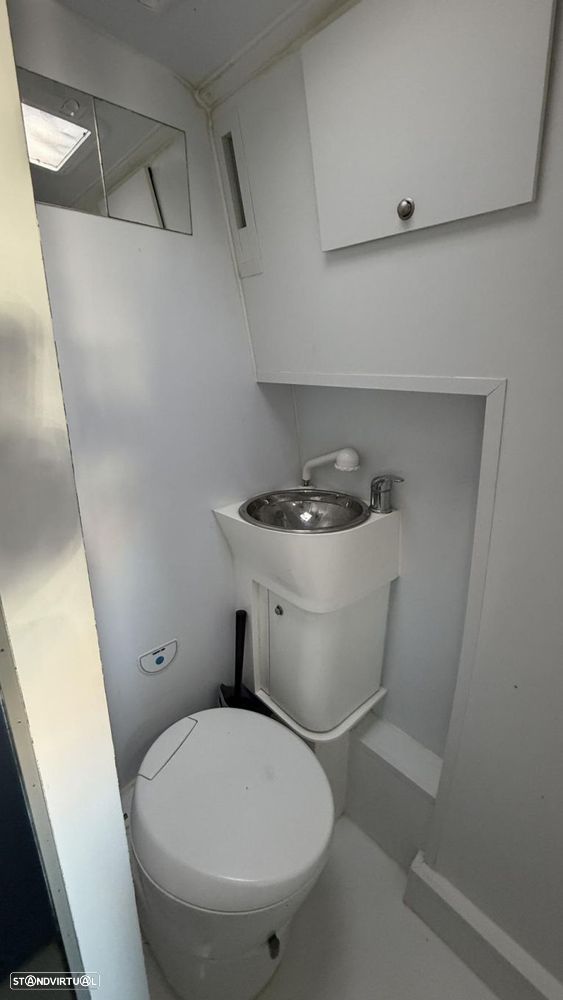 Ford Transit Custom autocaravana com duche - 25