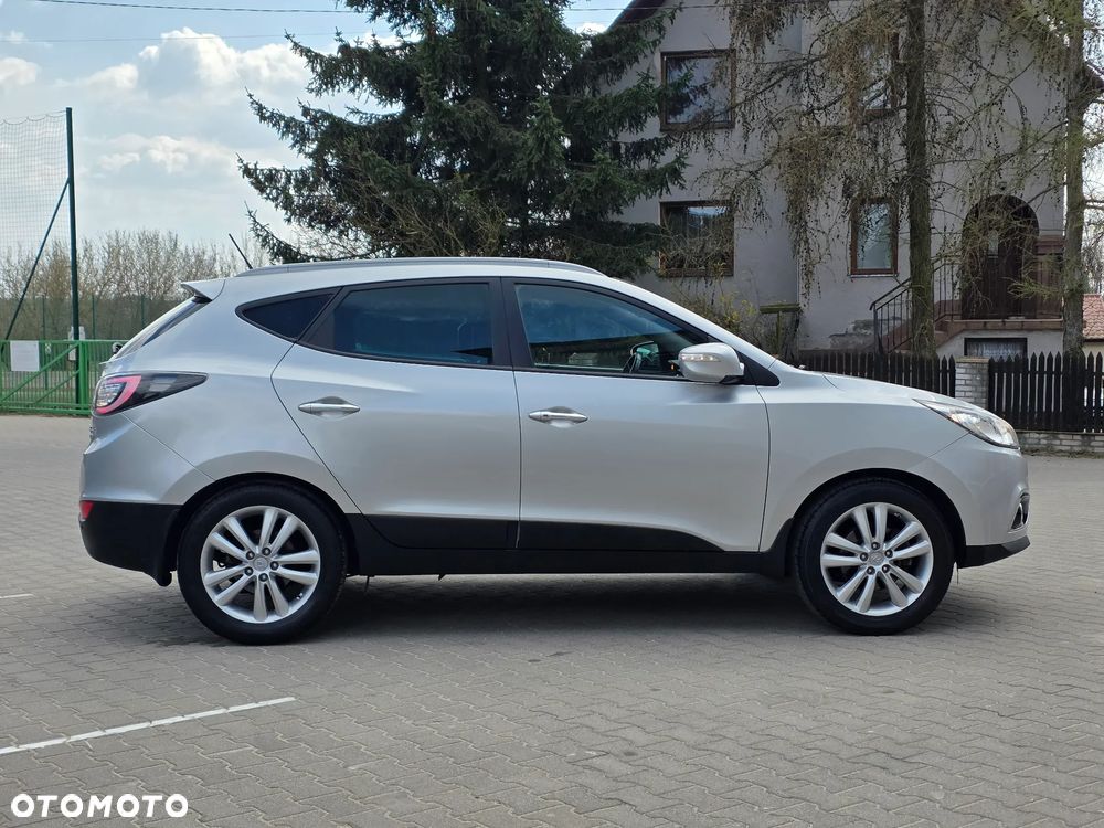 Hyundai ix35 2.0 CRDi 4WD Automatik Premium - 13
