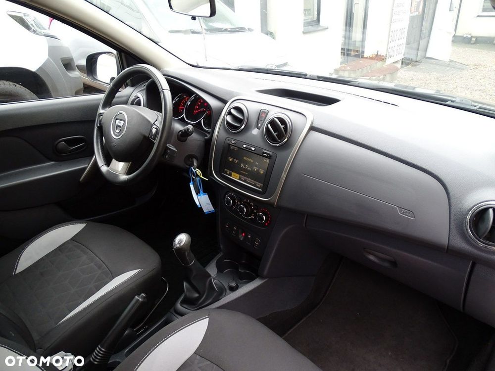 Dacia Sandero Stepway - 12