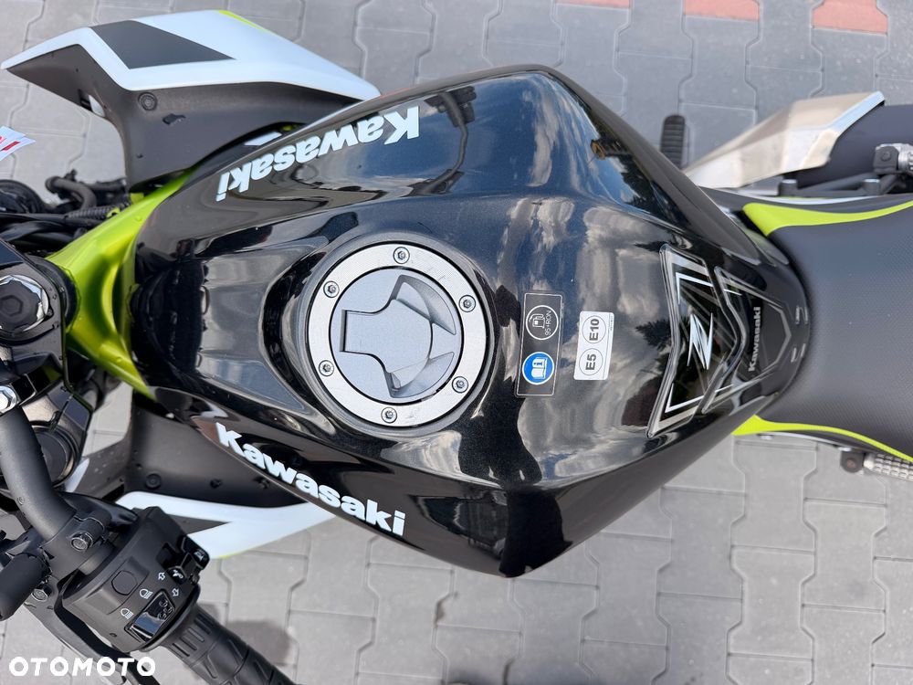 Kawasaki Z - 5