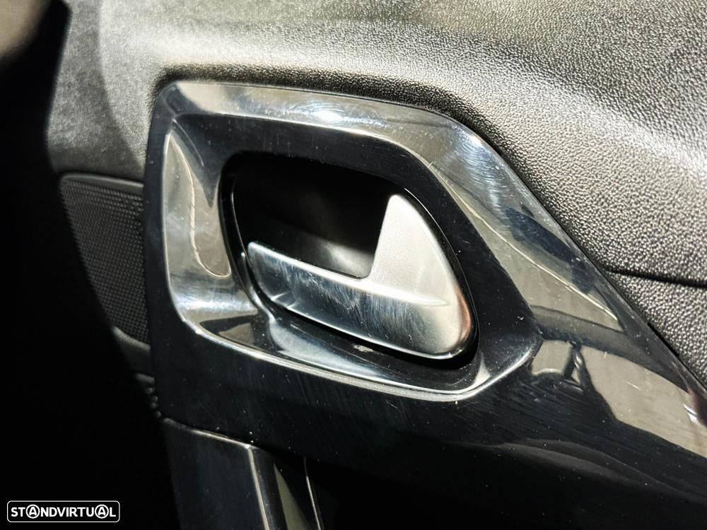 Peugeot 208 1.4 HDi Allure - 31