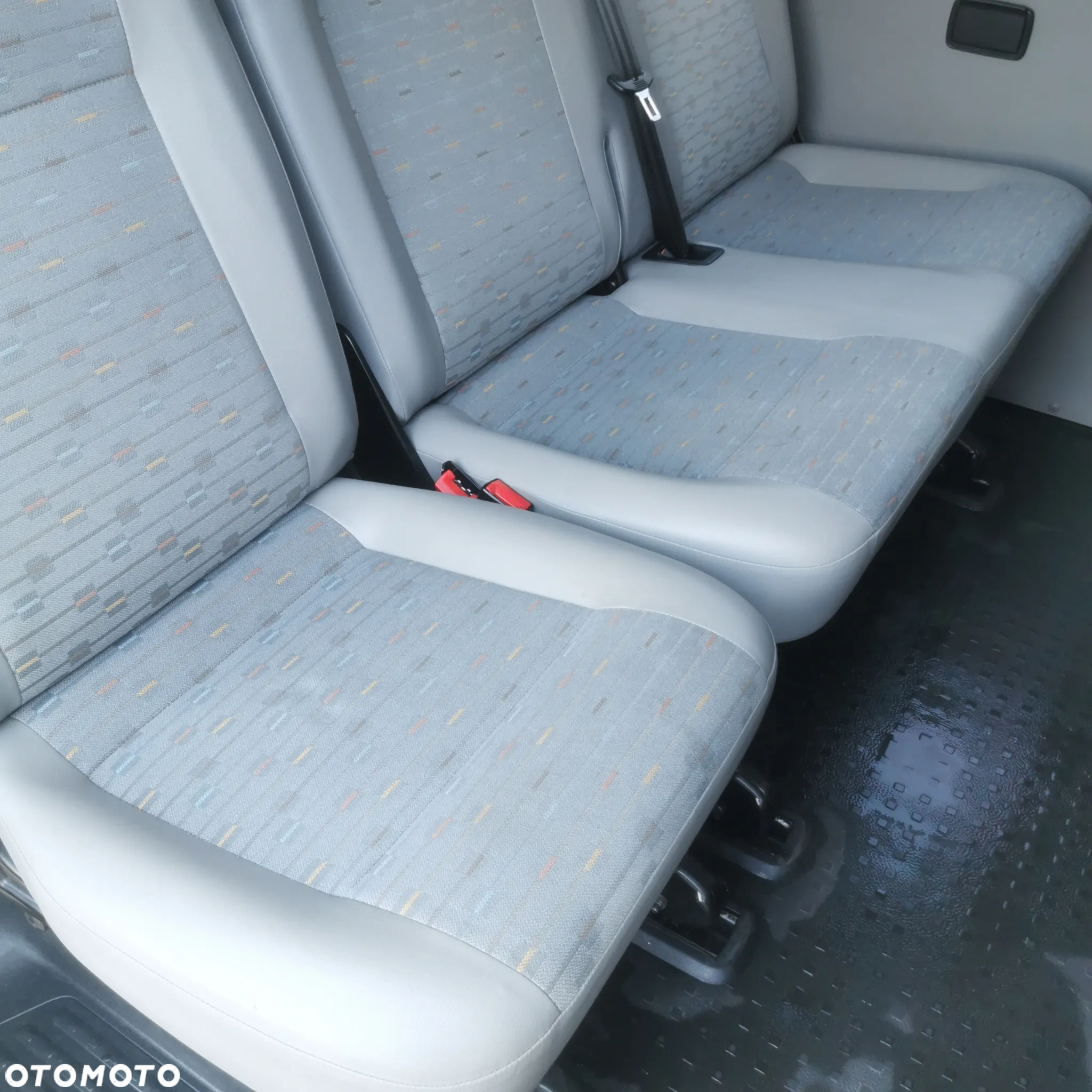 Volkswagen Transporter - 16