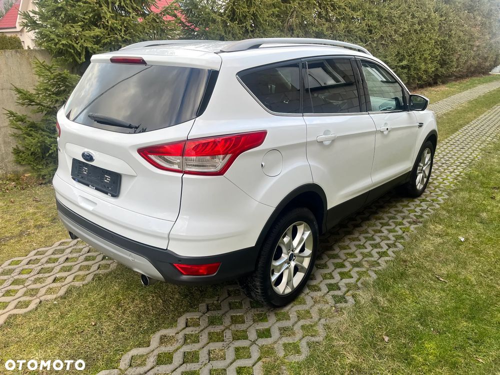 Ford Kuga 2.0 TDCi 4x4 Titanium - 23