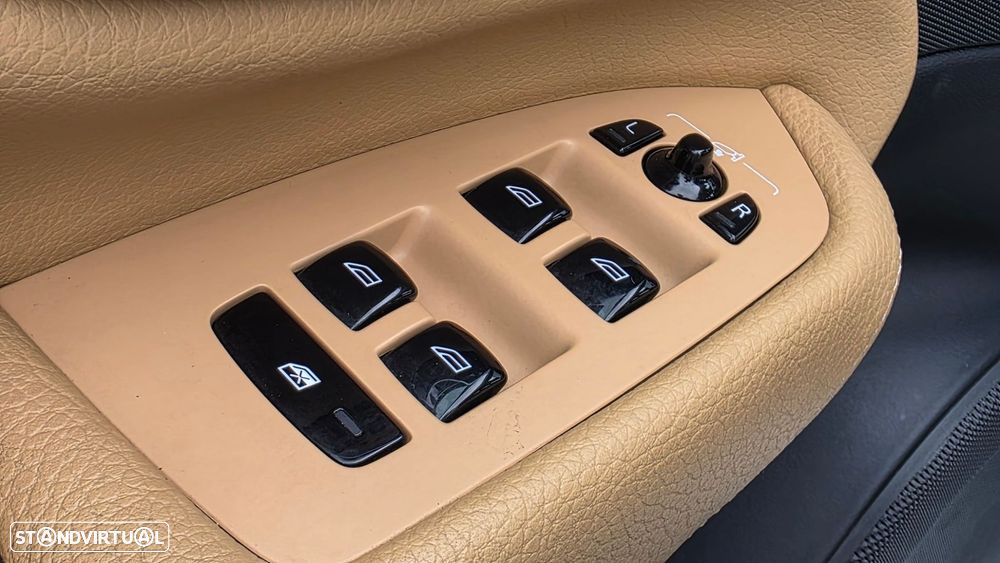 Volvo XC 90 2.0 D4 Momentum - 16