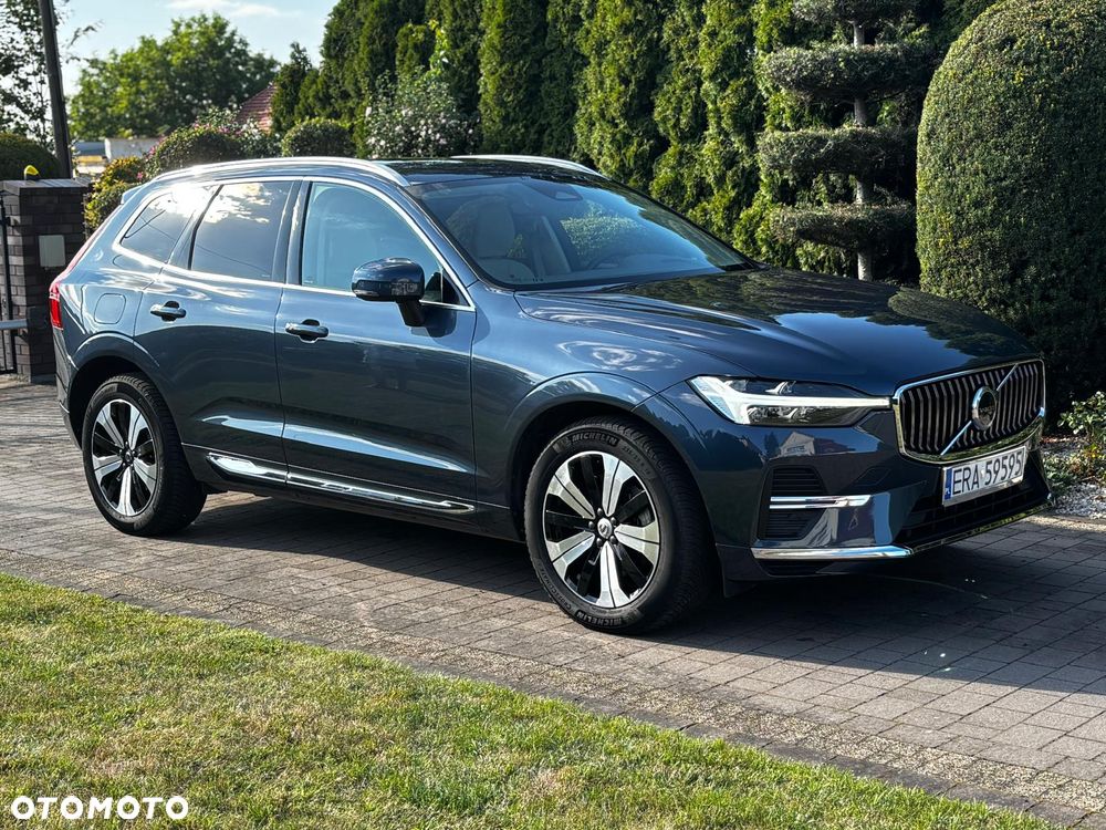 Volvo XC 60 T6 Plug-In Hybrid AWD Plus Dark - 1