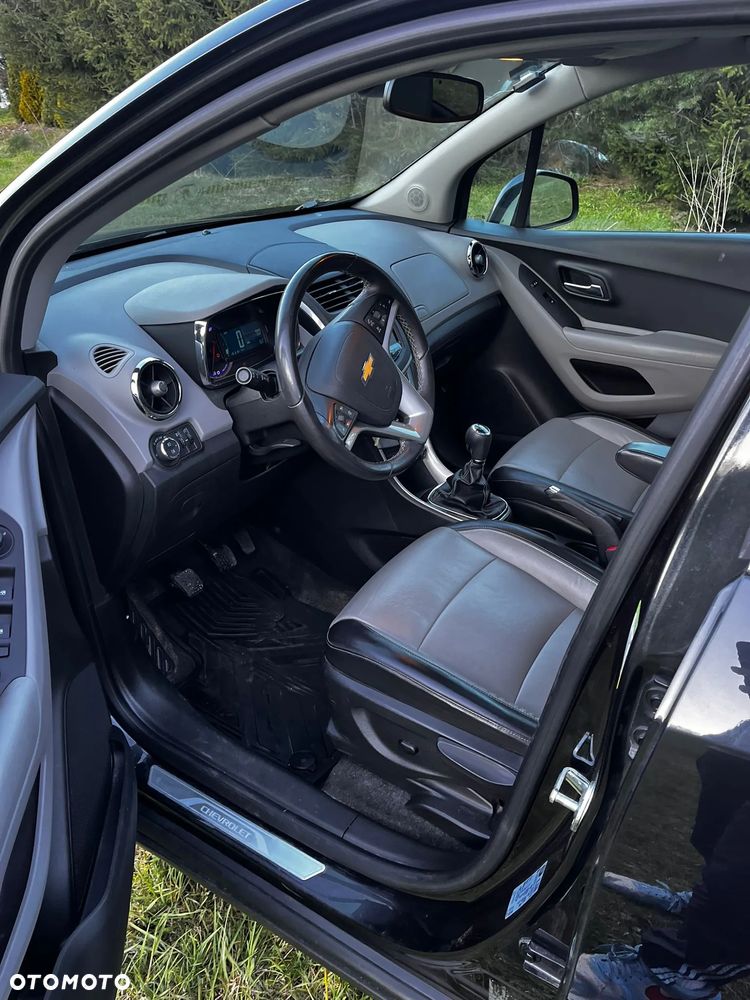 Chevrolet Trax 1.4T AWD LT+ - 11