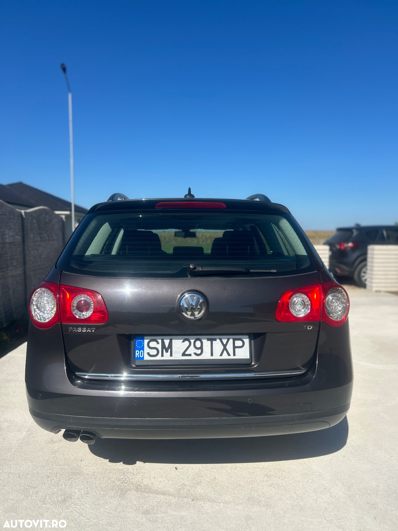 Volkswagen Passat - 5